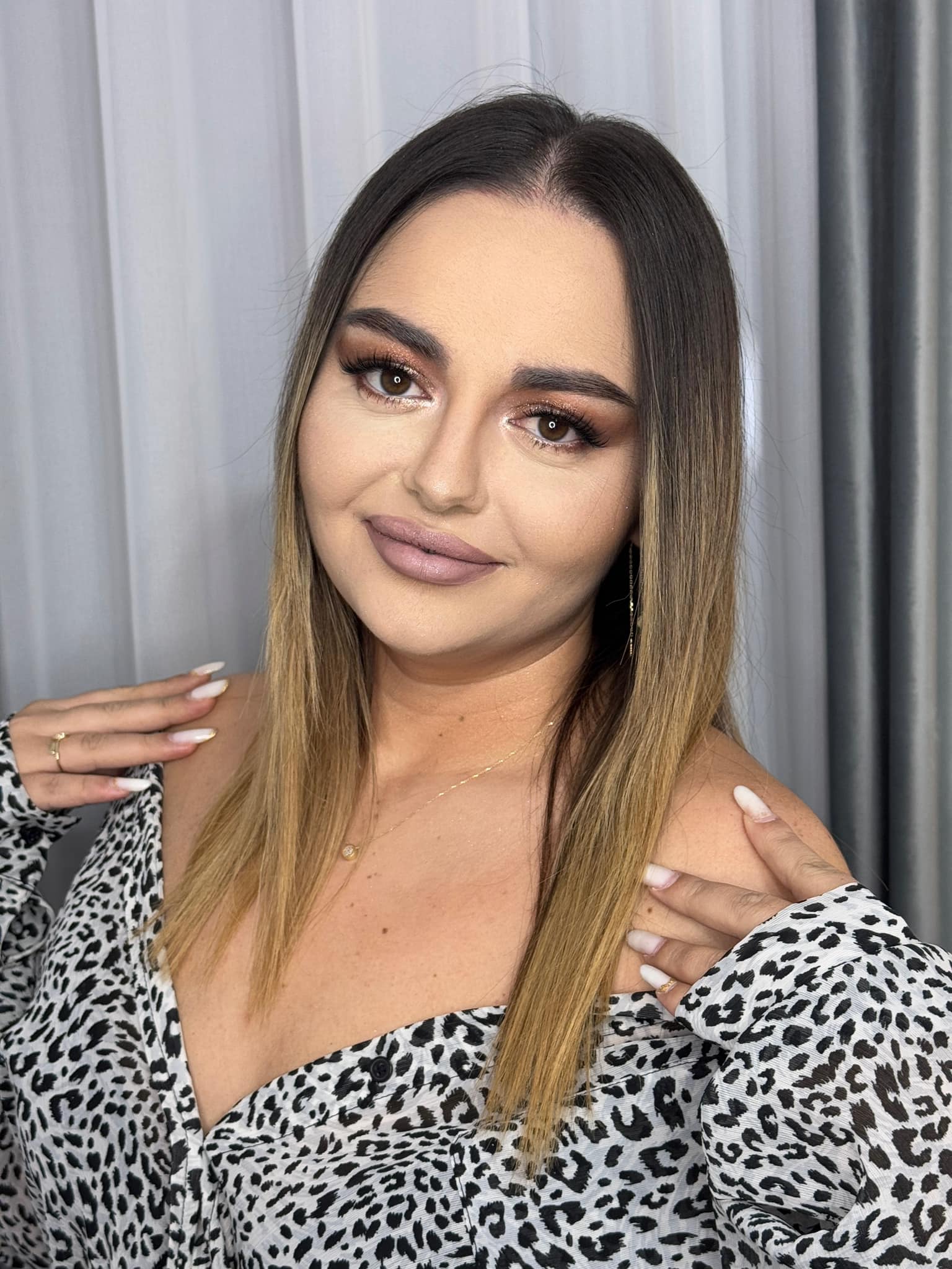 Machiajul Profesional pentru Evenimente Speciale Timisoara: De ce Să Alegi un Make-Up Artist